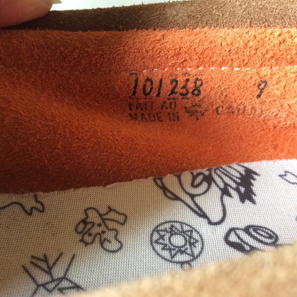 Amimoc Indian Moccasins - Picture 5 of 5